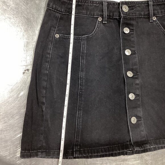 American Eagle Outfitters Black Button‑Front A‑Line Denim Mini Skirt - Picture 3 of 5